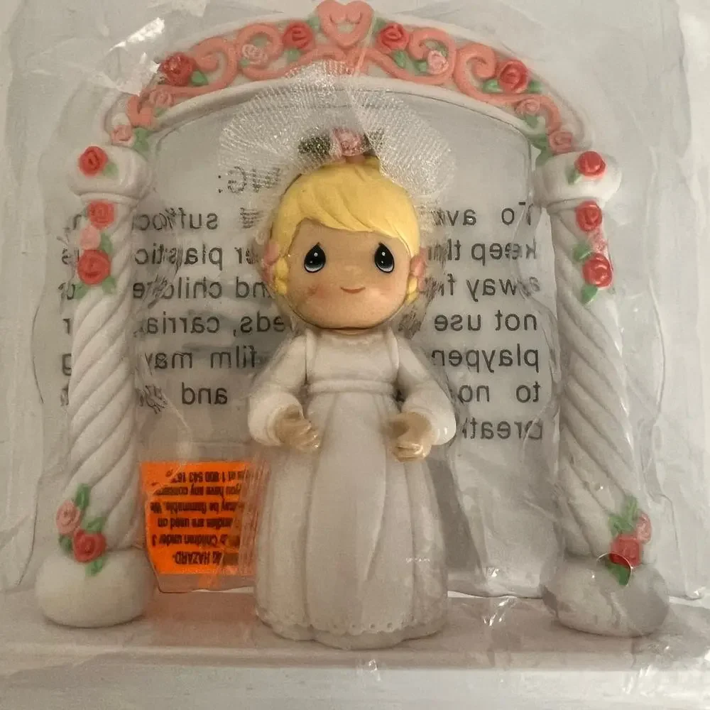 Precious Moments Cake Topper Bridal Shower Decor Bride NWT To Have And To Hold